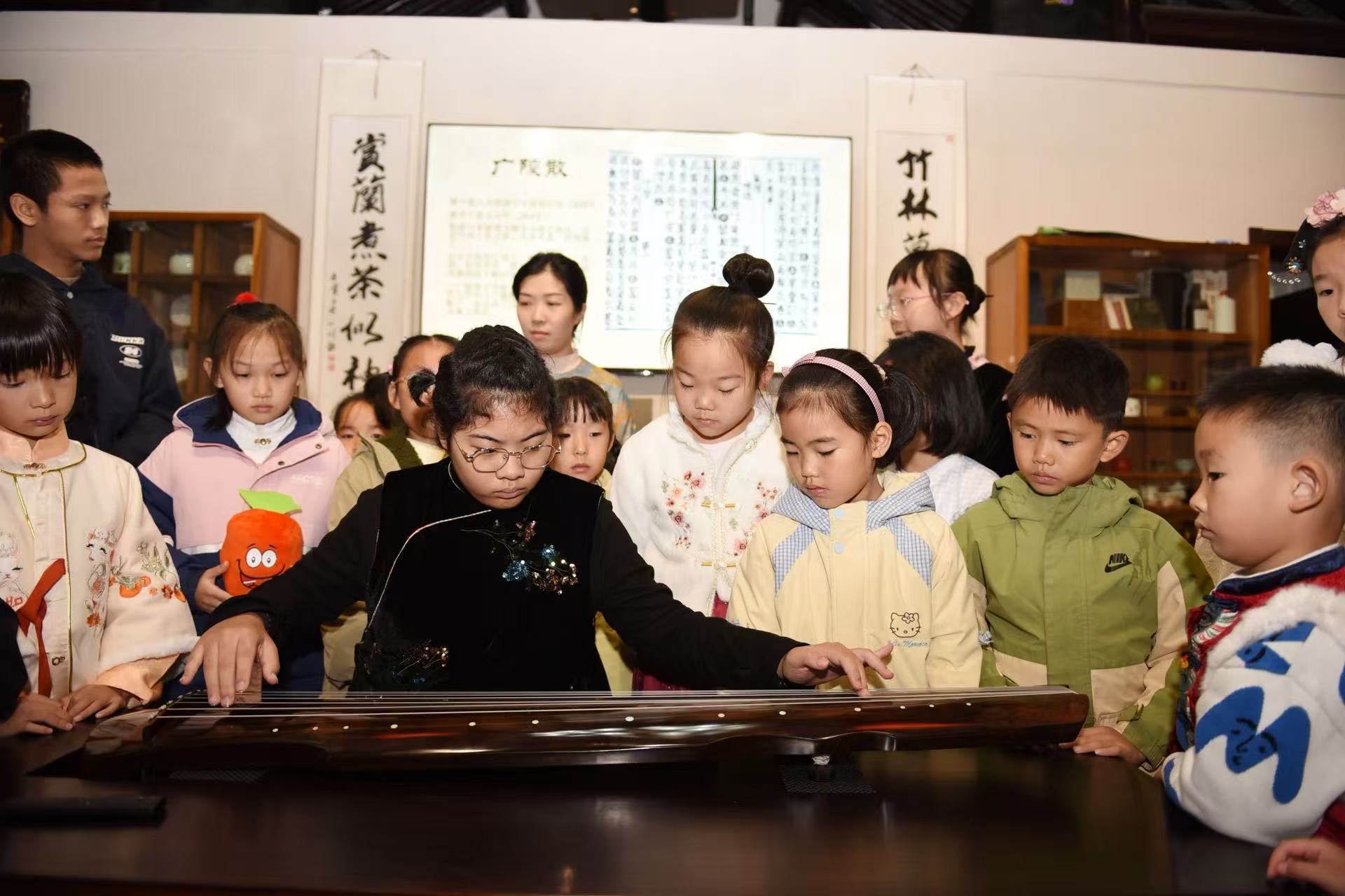 雨润琴音--扬州这场古琴研学太有料!(图12)