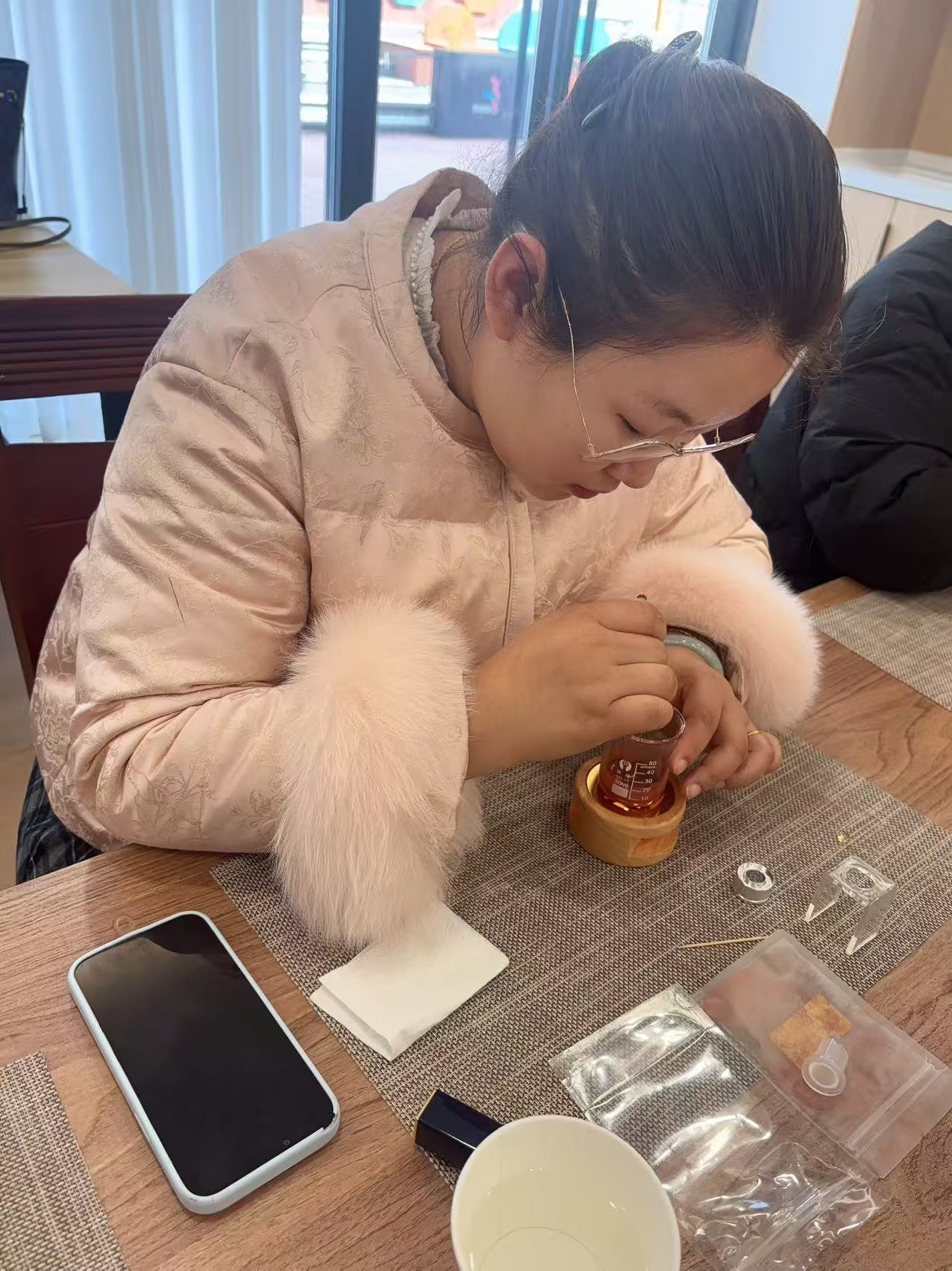 暂卸肩头重担 邂逅温柔时光——我机构开展三八女神节家长专属喘息活动(图3)