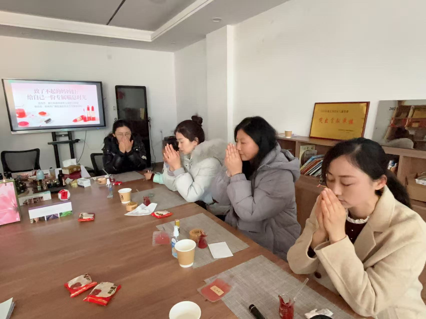 暂卸肩头重担 邂逅温柔时光——我机构开展三八女神节家长专属喘息活动(图6)