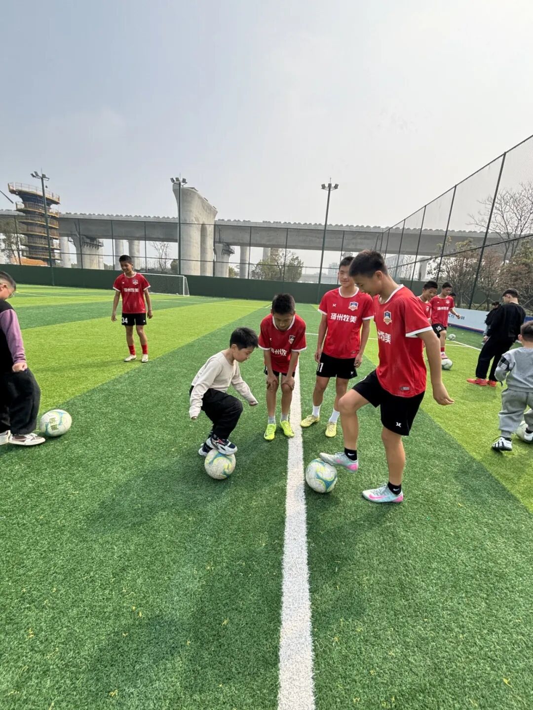 星光逐梦，足下有爱——融合趣味足球运动会圆满落幕(图9)